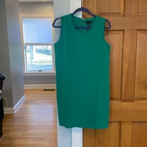 Green Adrienne Vittadini Size 6 Dress